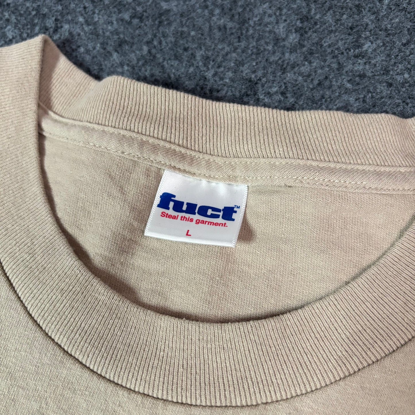 FUCT crazy ak47 beige tee