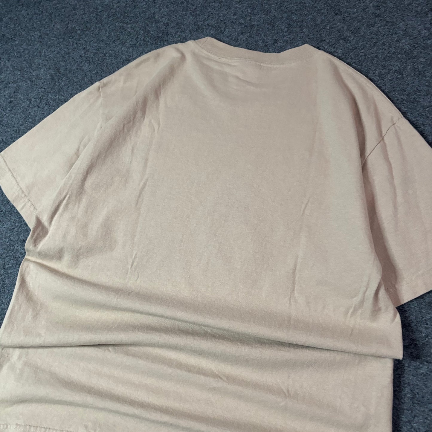 FUCT crazy ak47 beige tee