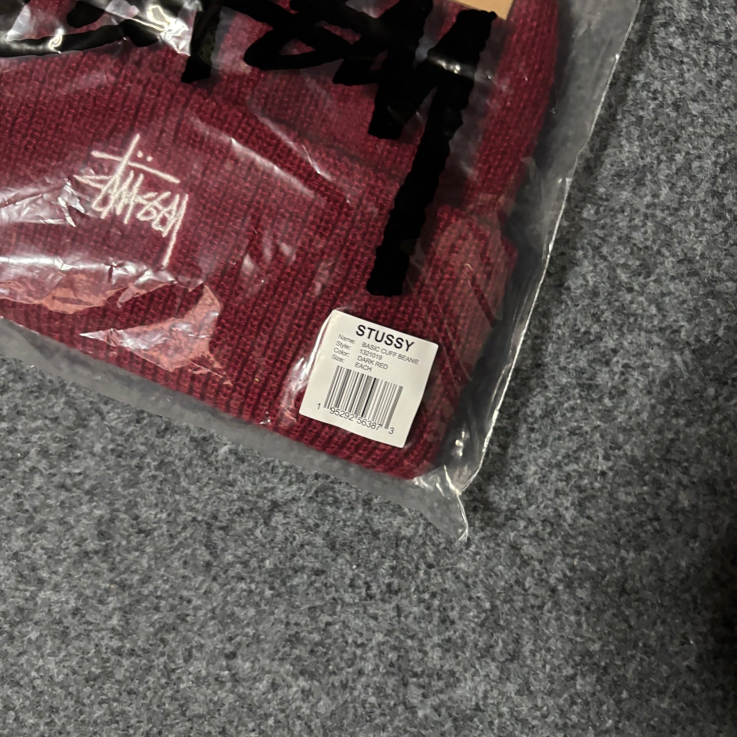 Stussy beanie embroidery logo vino