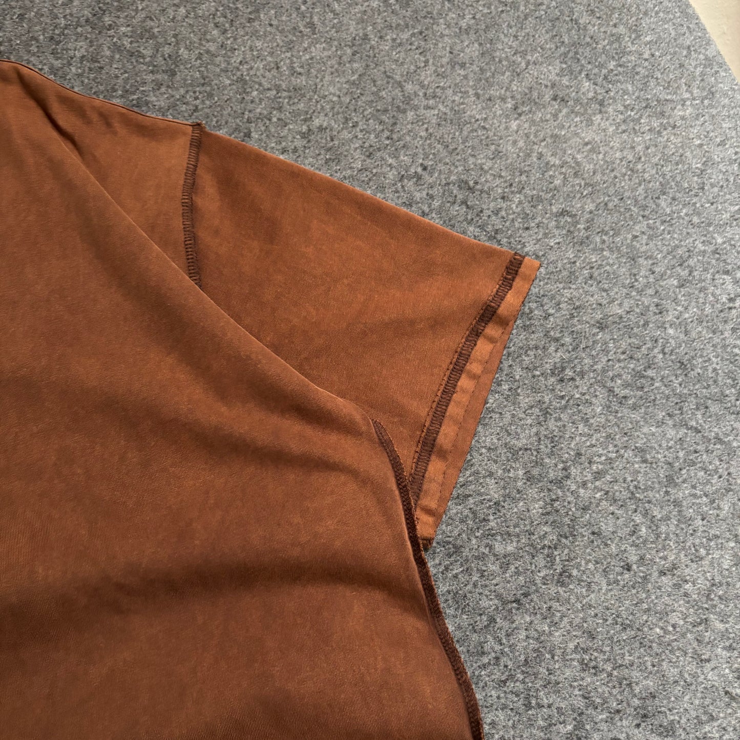 Saint Vanity boxy reversed stitch tee brown