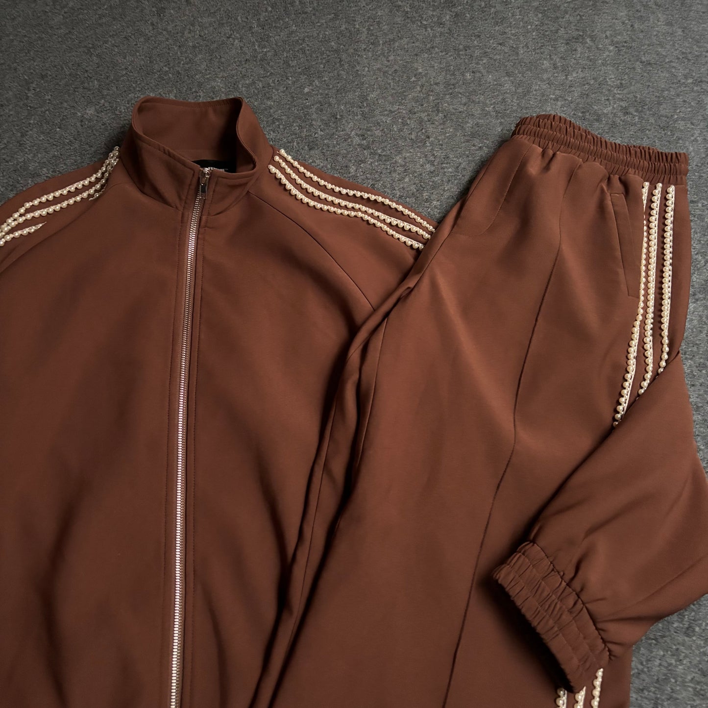 Homme Femme pearls stripes brown tracksuit baggy