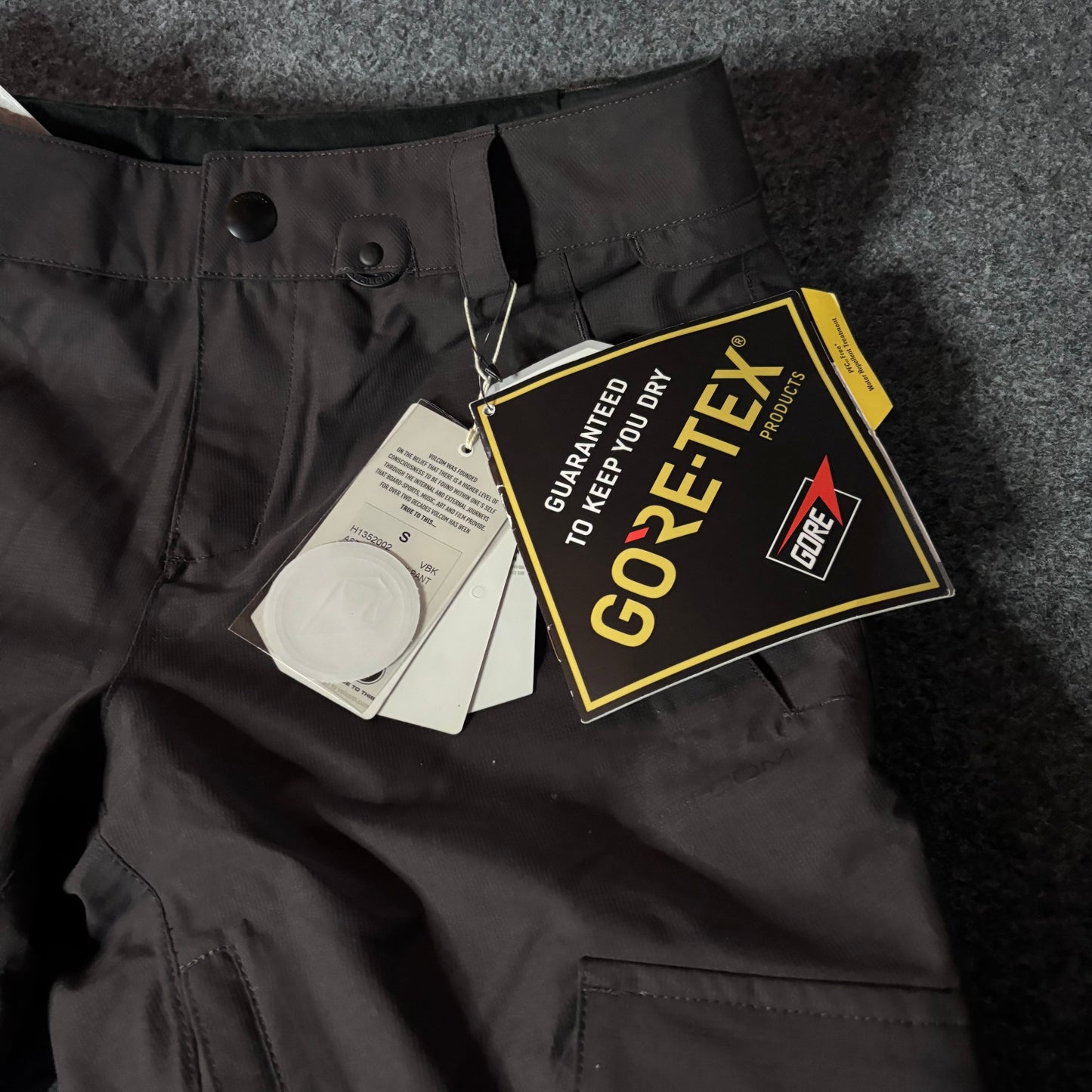 Volcom goretex bootcut pants