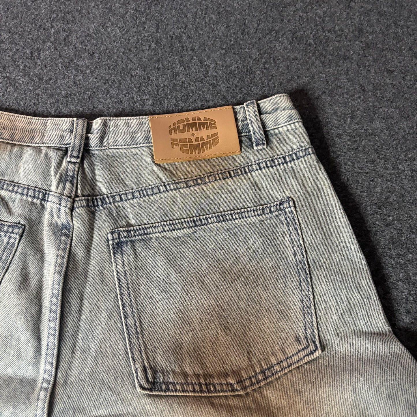 Homme Femme crushed ice light blue denim