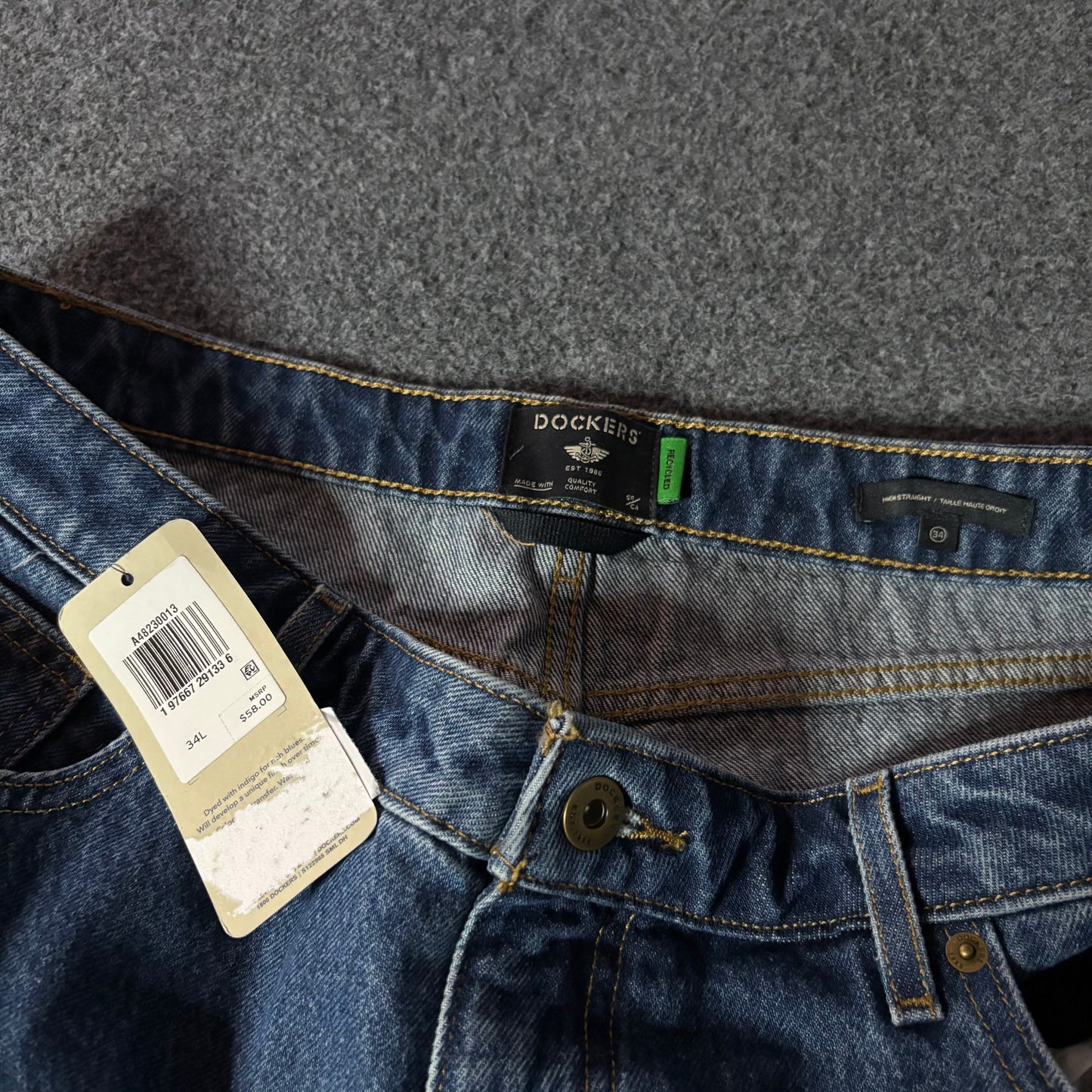 Dockers baggy blue jeans