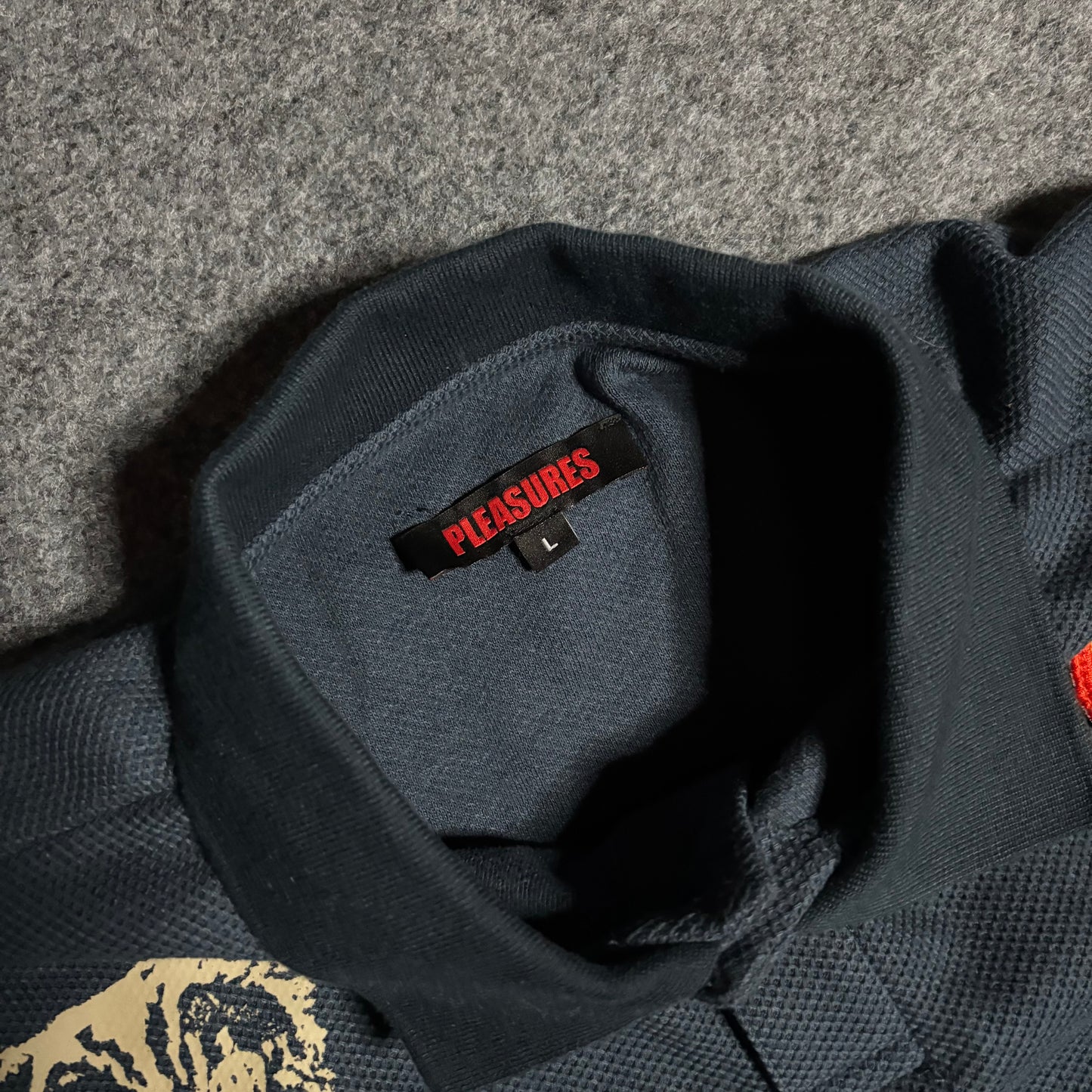 Pleasures polo blue