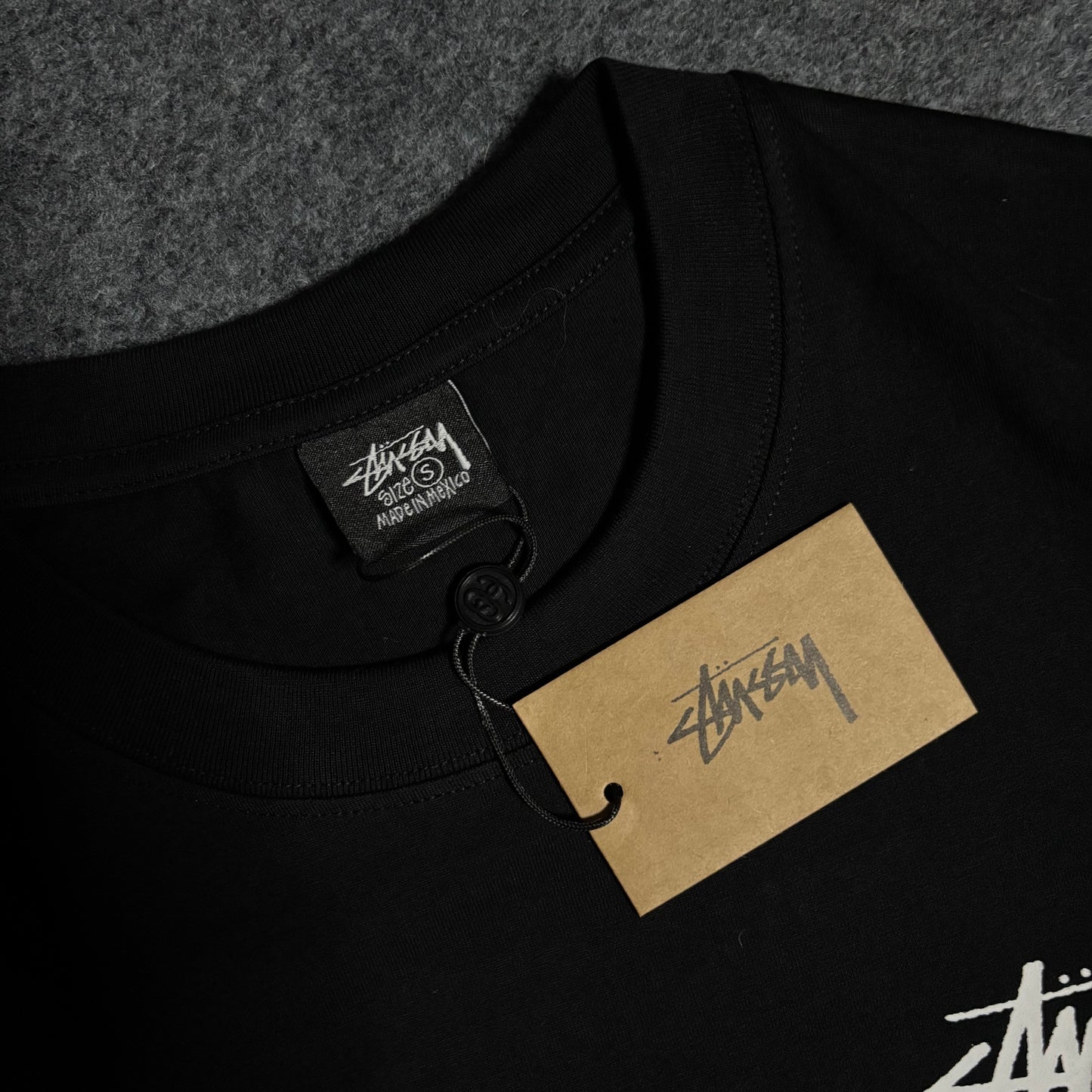 Stussy 8 ball black tee