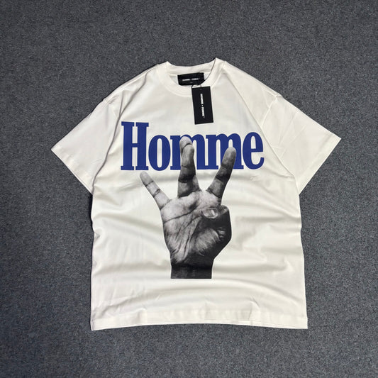 Homme Femme twisted fingers white blue tee