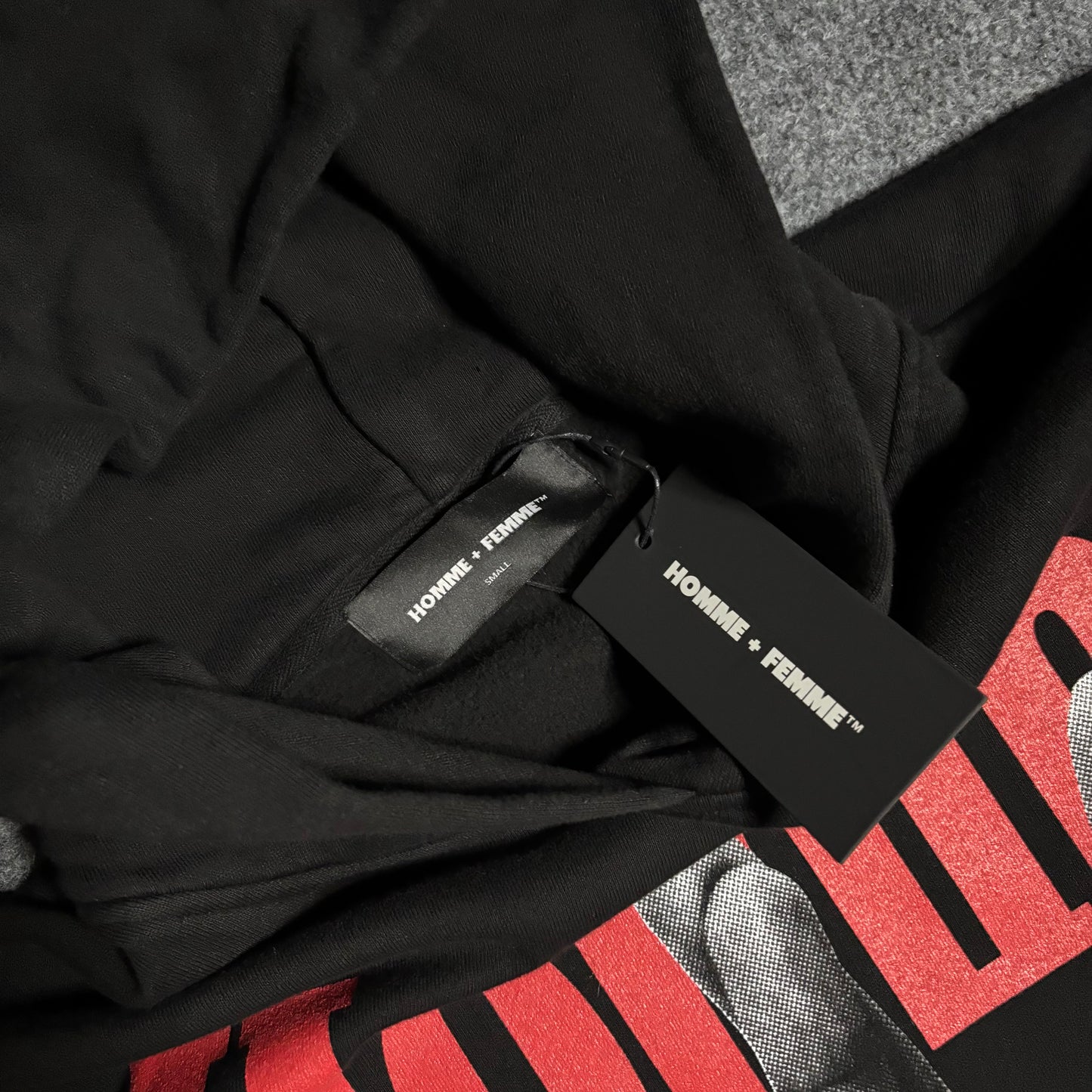 Homme Femme hands hoodie