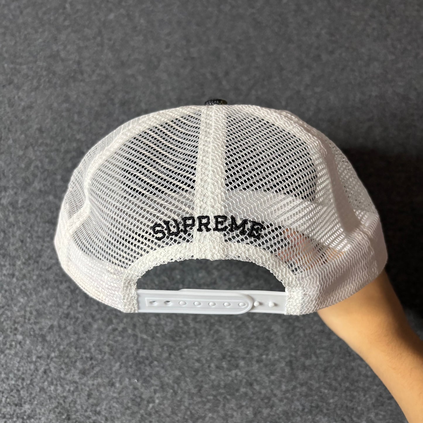 Supreme raffia mesh back 5 panel woodland camo