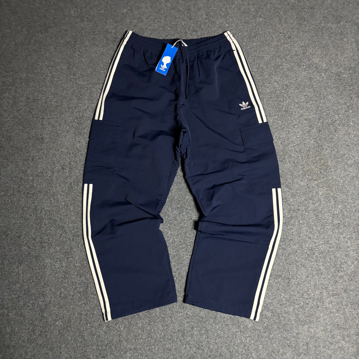 Adidas baggy trackpant blue