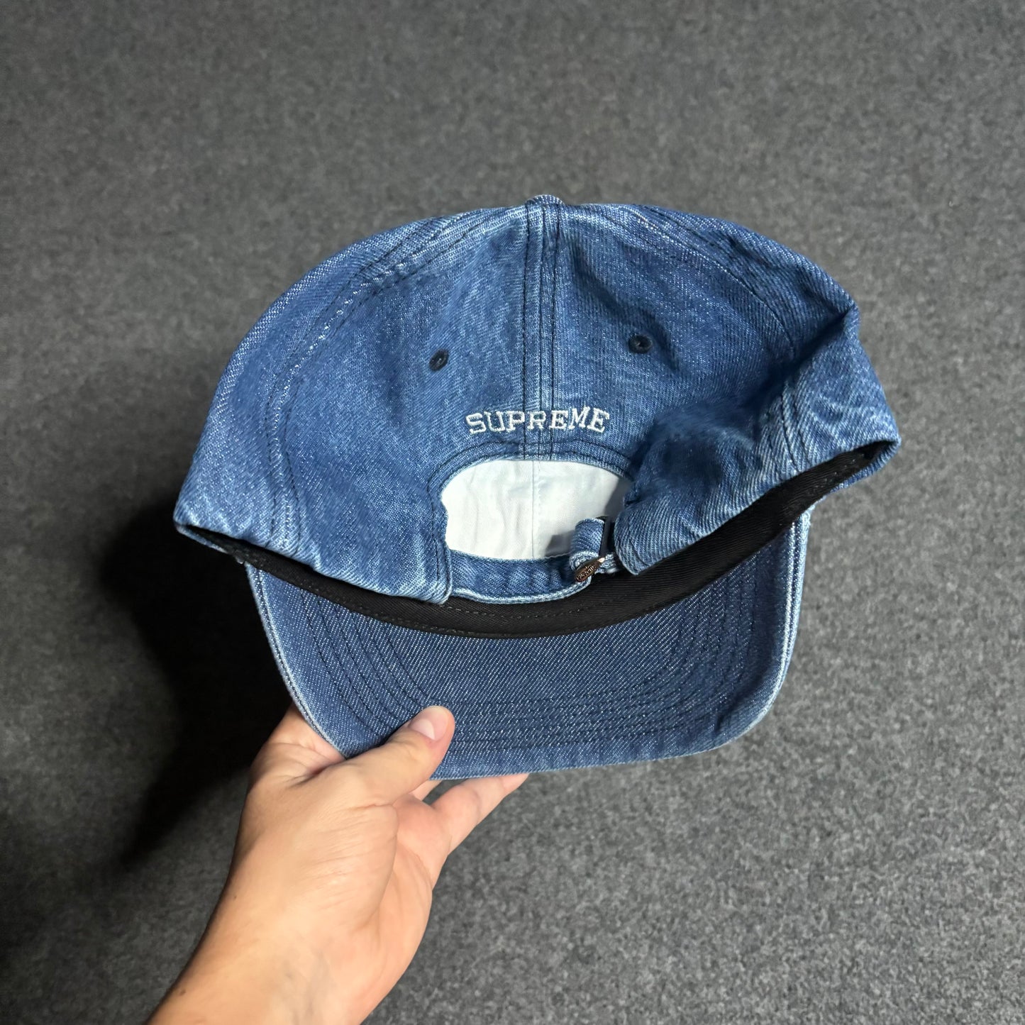 Supreme splatter logo 6 panel