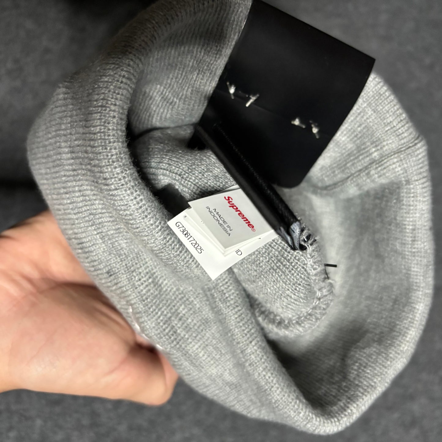 Supreme tribal S logo beanie grey