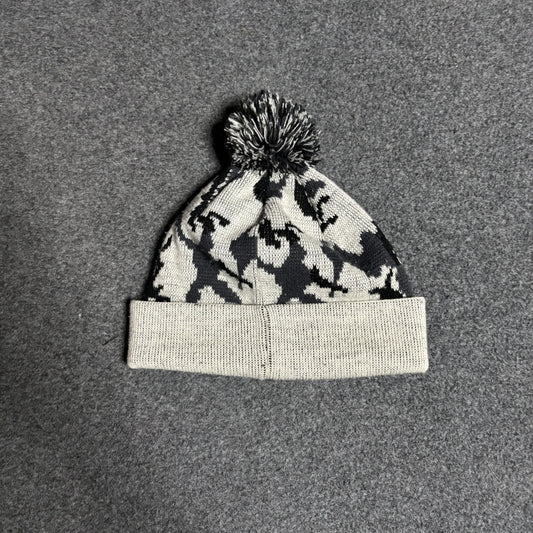 Supreme snow digi camo beanie vintage