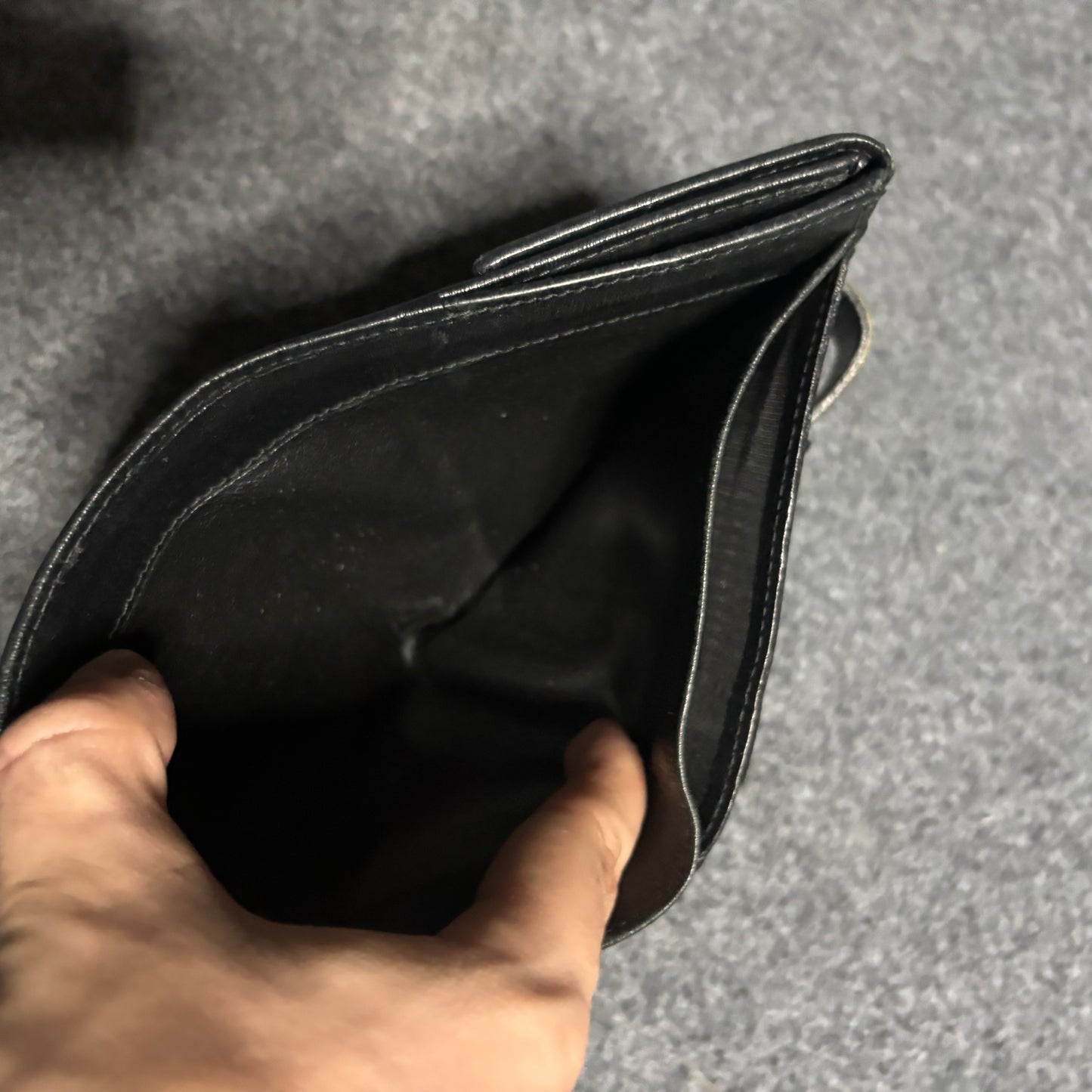 Gucci Tom Ford GG black leather bifold wallet