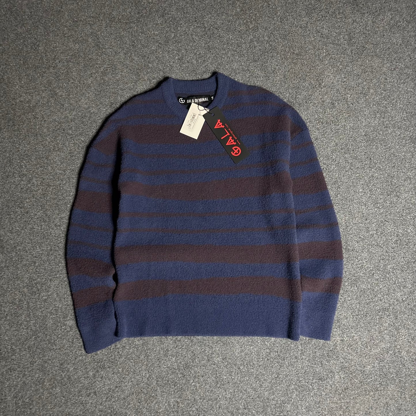 Gala knit stripes sweater