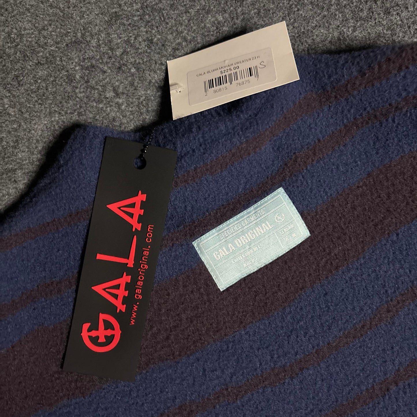 Gala knit stripes sweater