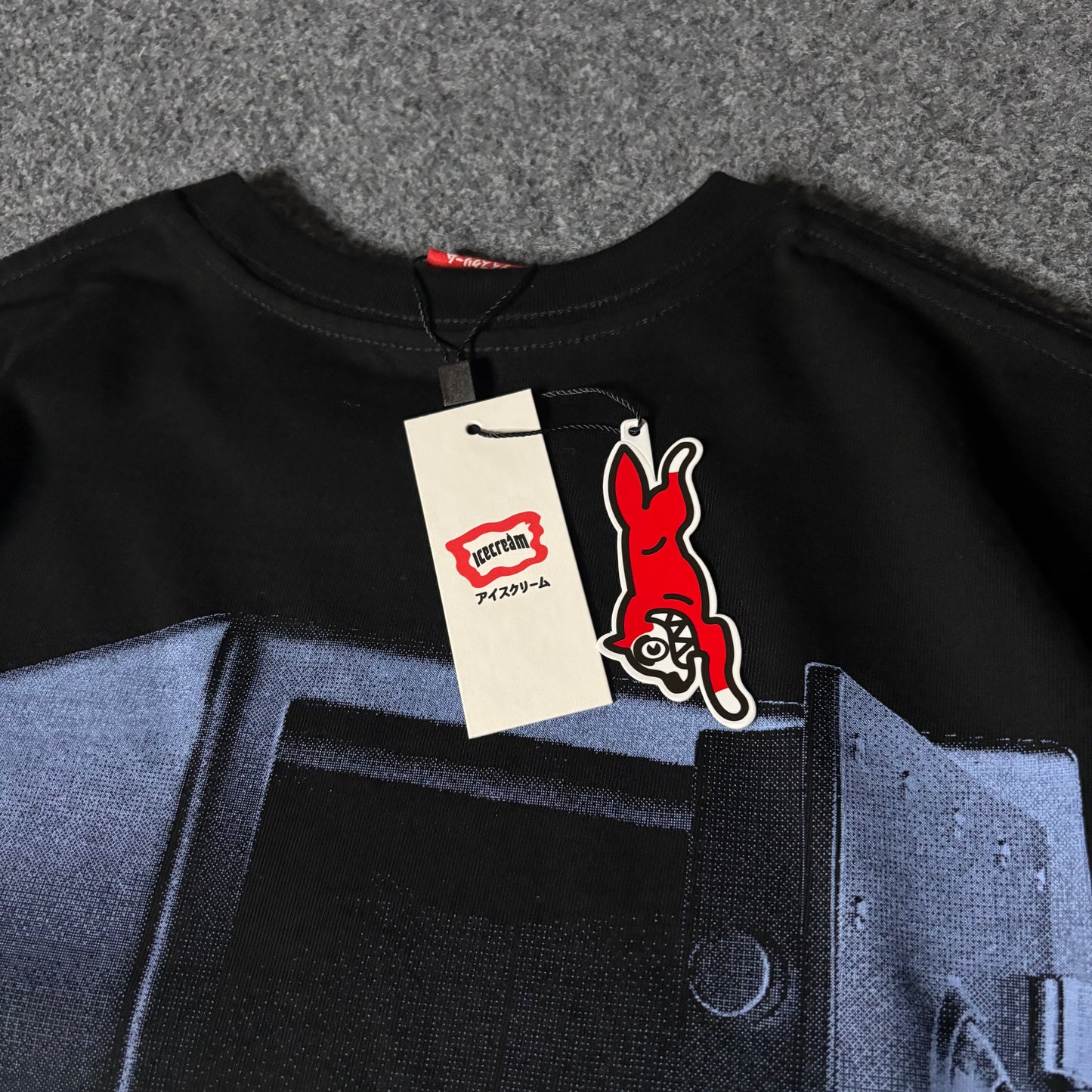 Ice Cream money vault black tee