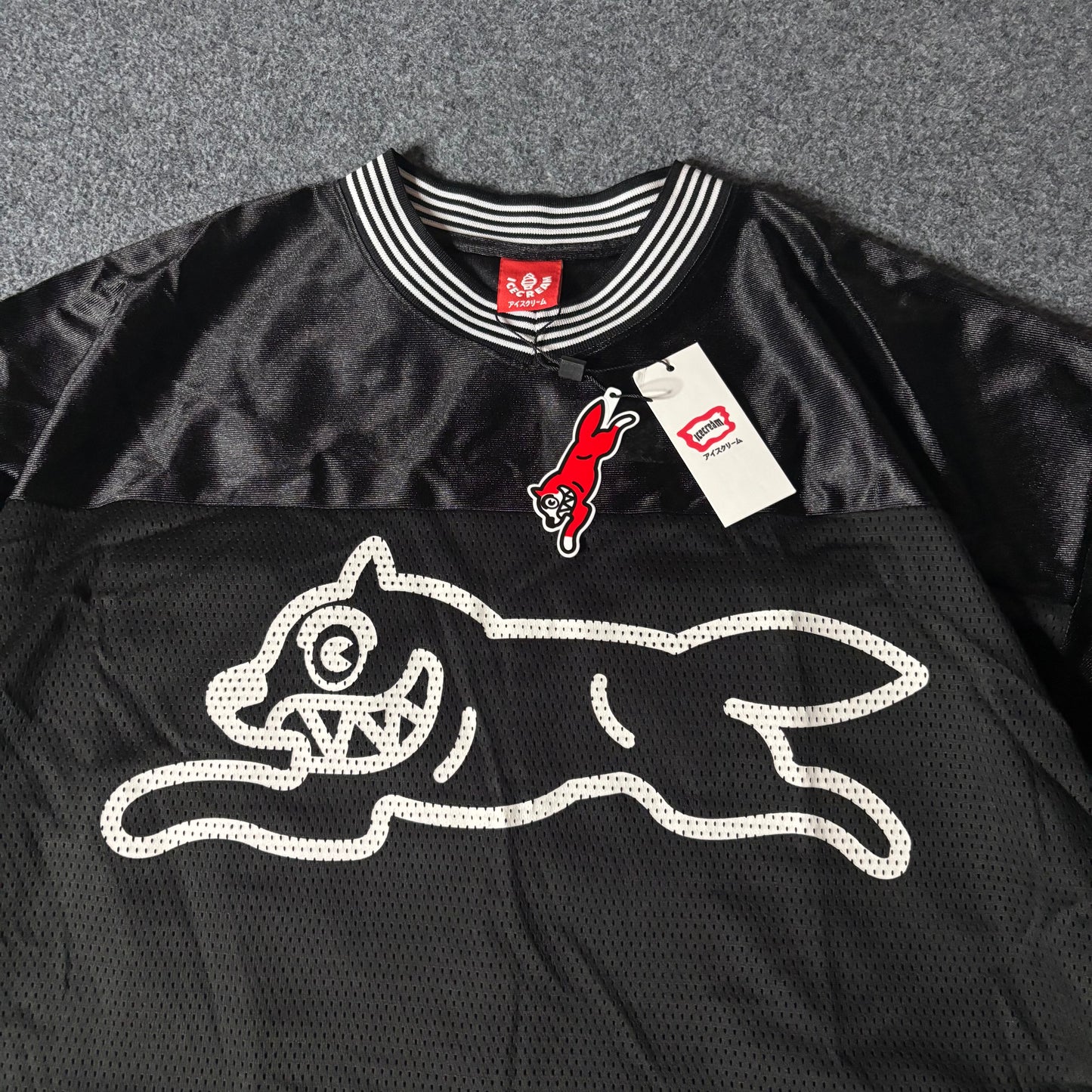 Ice Cream running dog for us black jersey