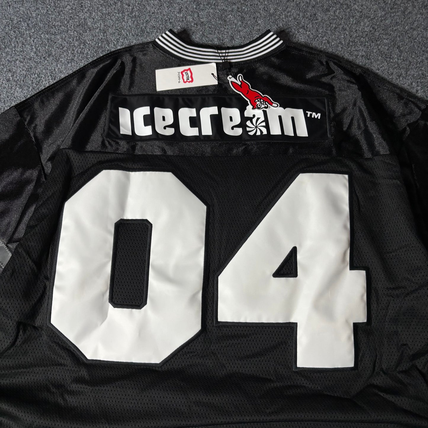 Ice Cream running dog for us black jersey