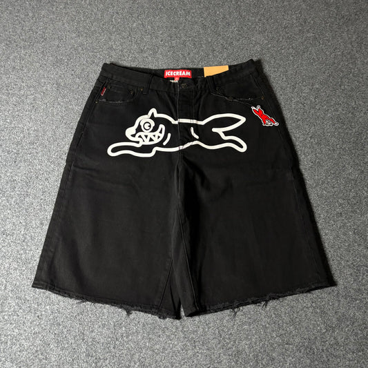 Ice Cream running dog strawberry fit straight leg black denim short