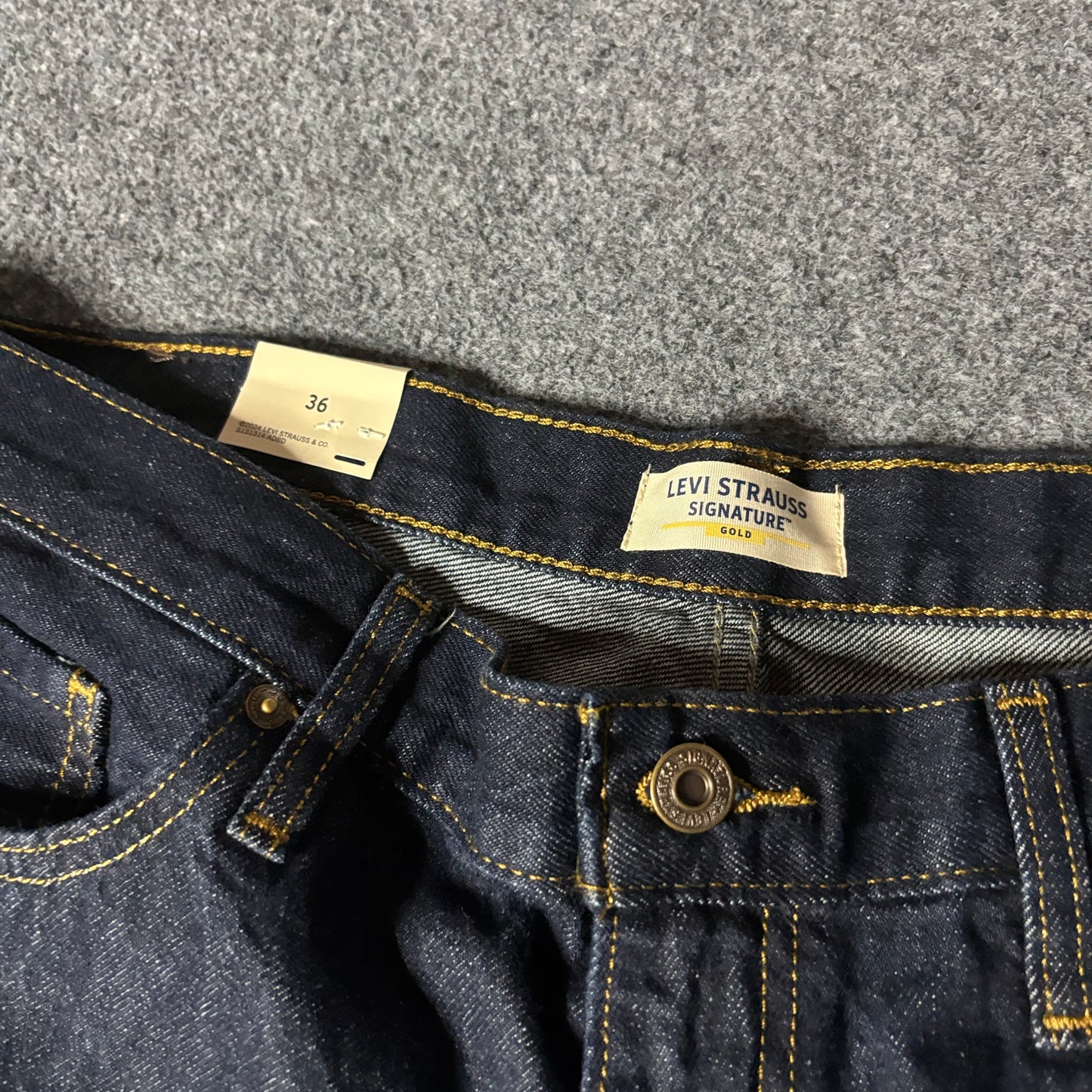 Levis baggy denim shorts indigo