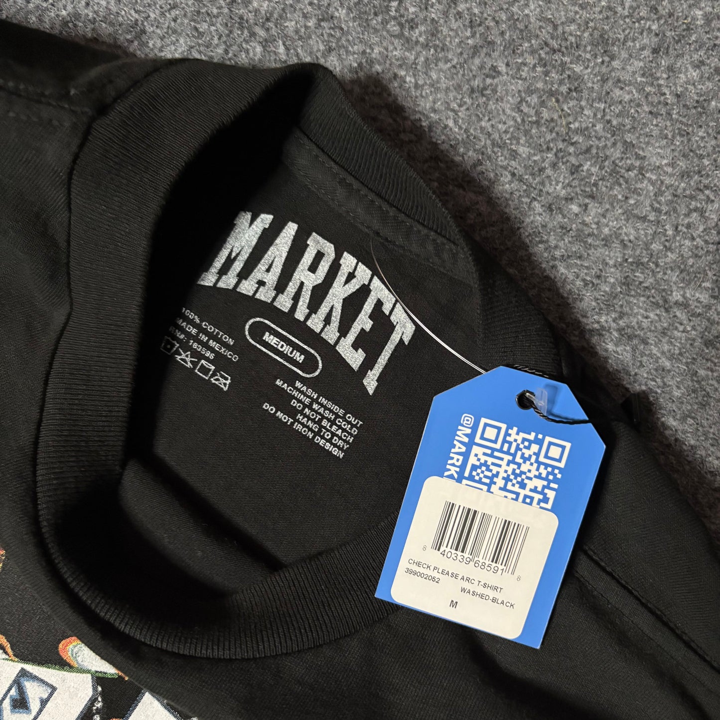 Market Studios hockey logo tee