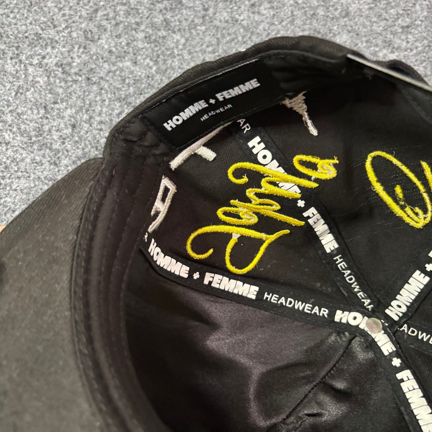 Homme Femme Tokyo pearlized hat